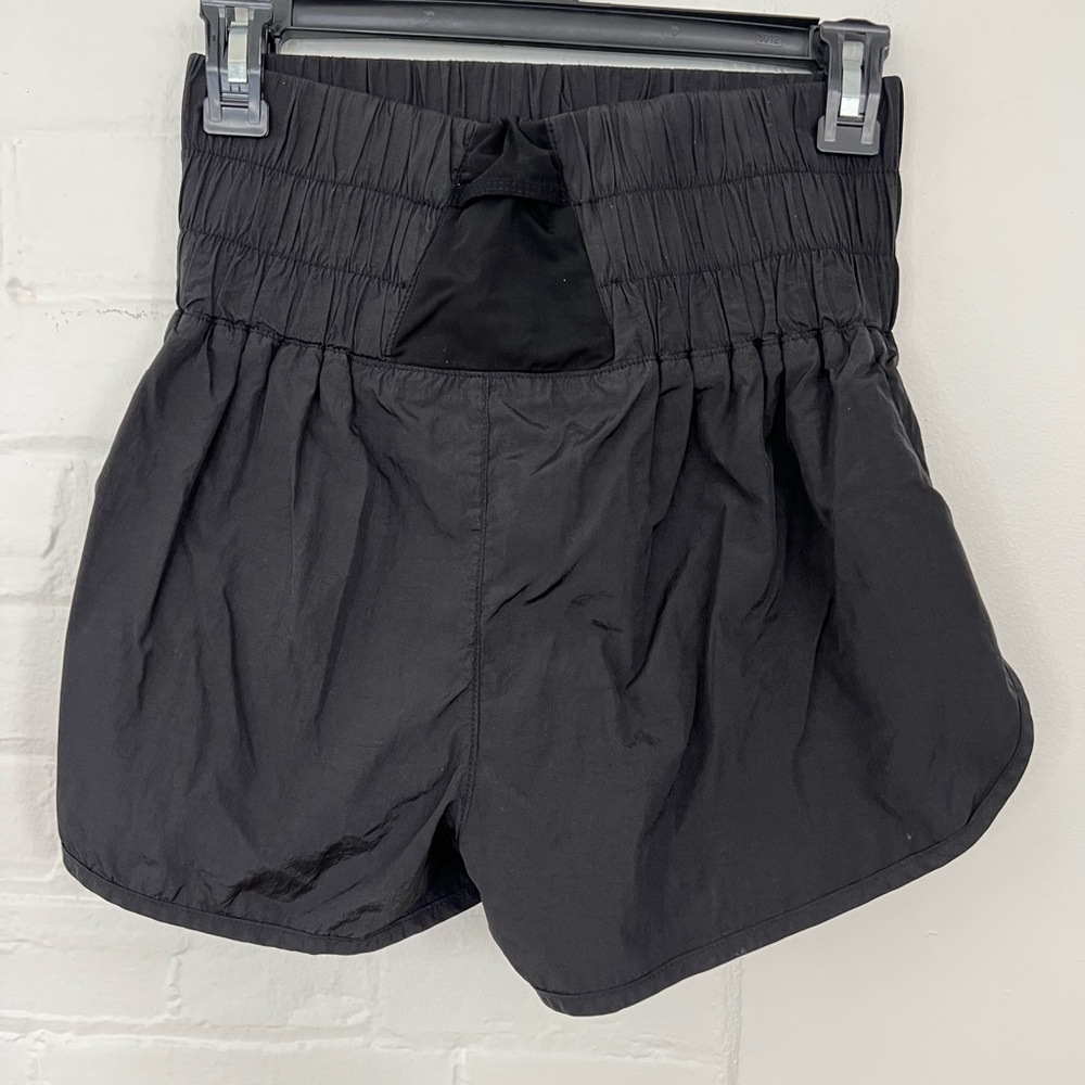 Free People movement The Way Home Shorts - black - medium - Picture 4 of 5